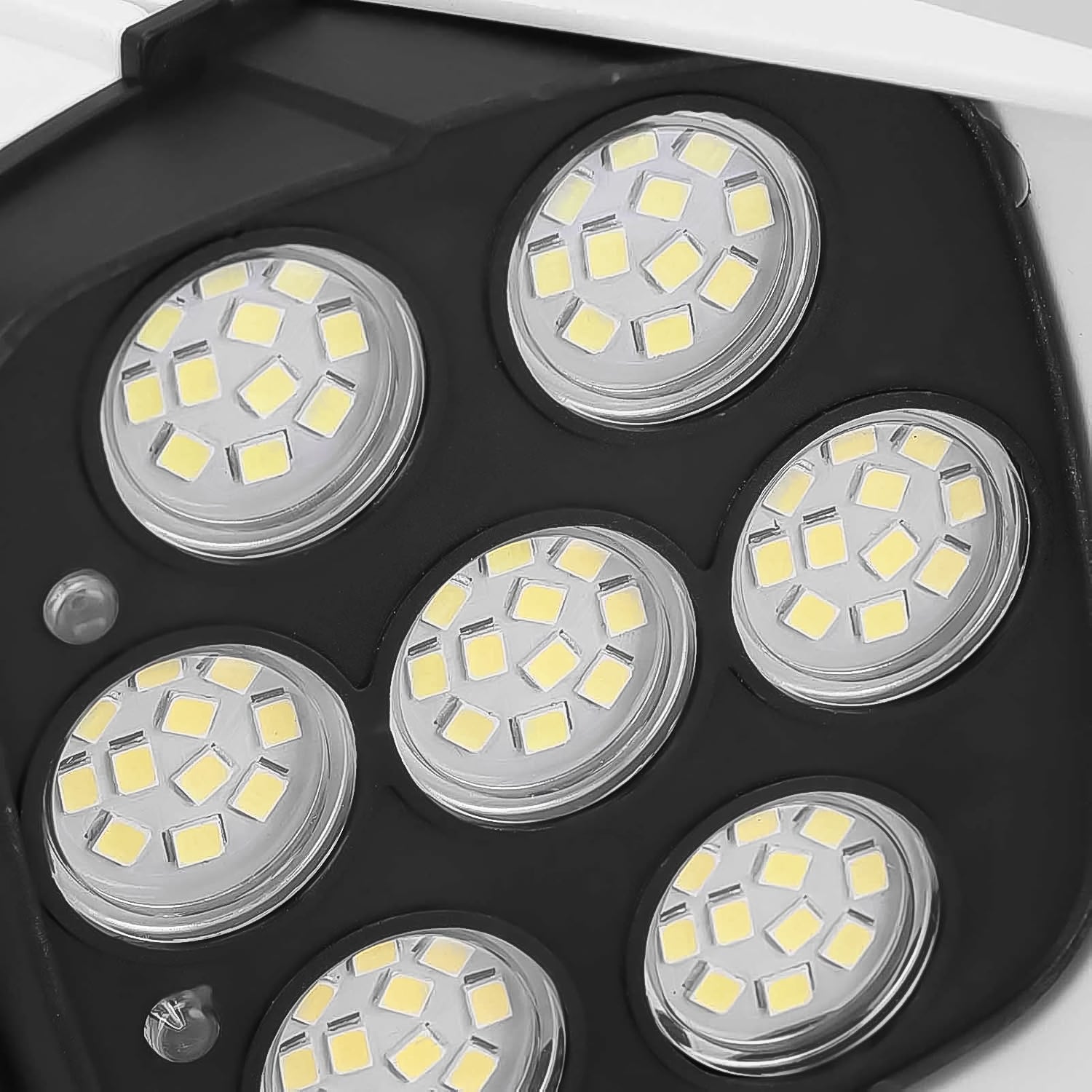 Solar Light Outdoor Motion Sensor Security Camera Shaped Dummy Wall Lamp (1 Pc) - Image 8