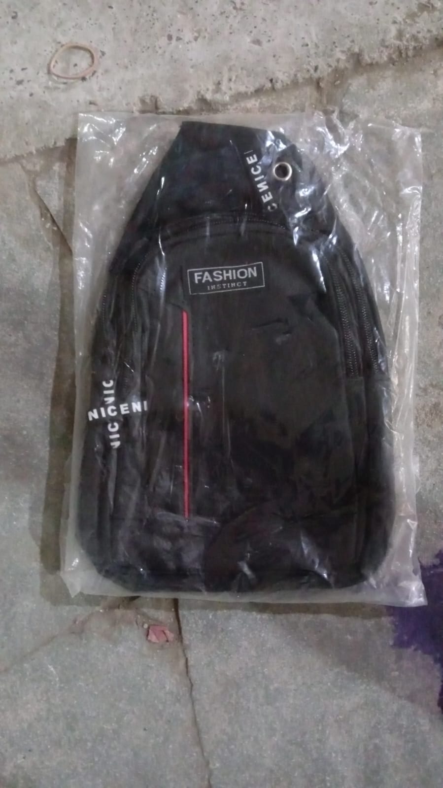 Waterproof Anti-Theft Crossbody Fanny Pack – (1 Pc, Black & Grey) - Image 7