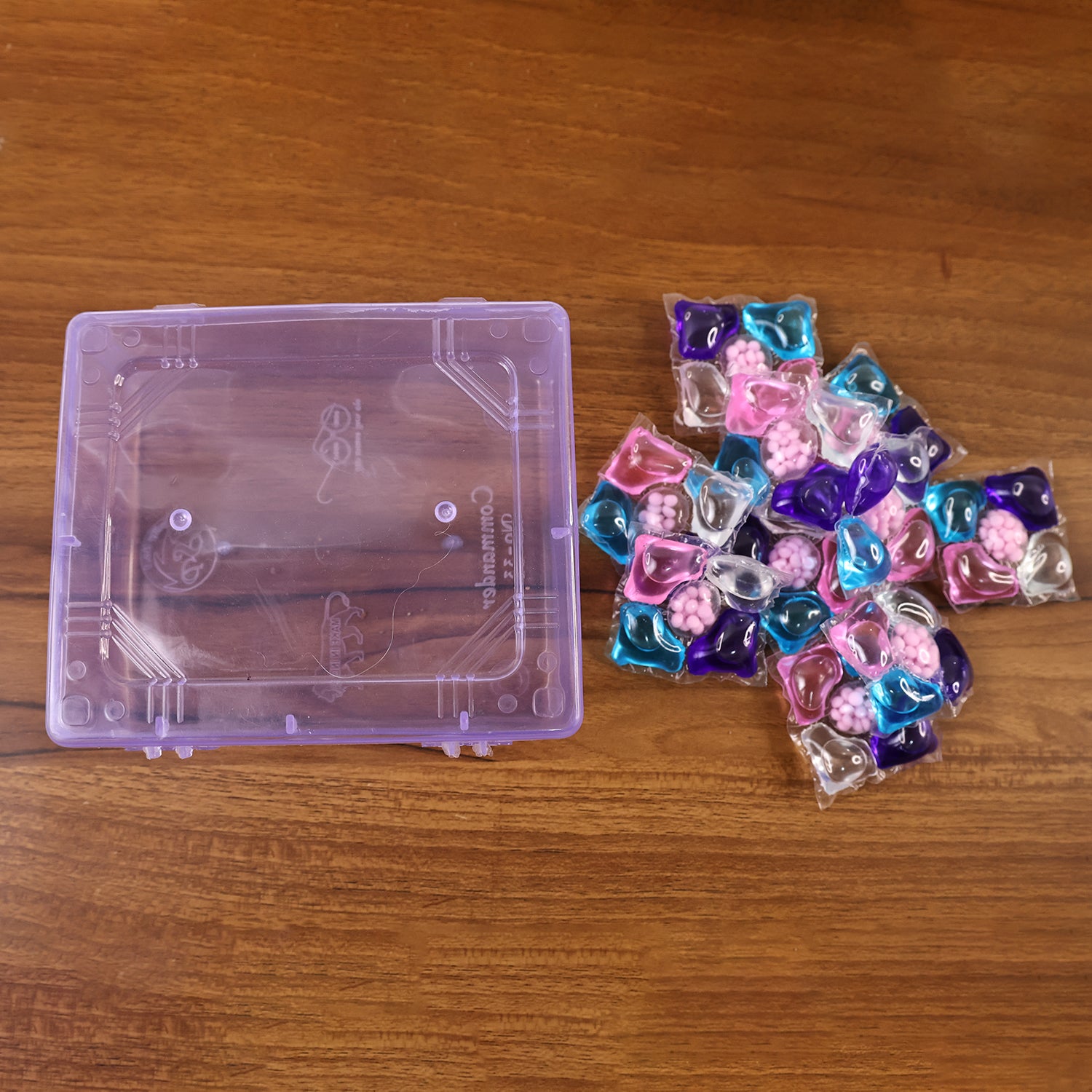 Premium Multi-Action Laundry Detergent Pods – 10 Piece (Set) - Image 10