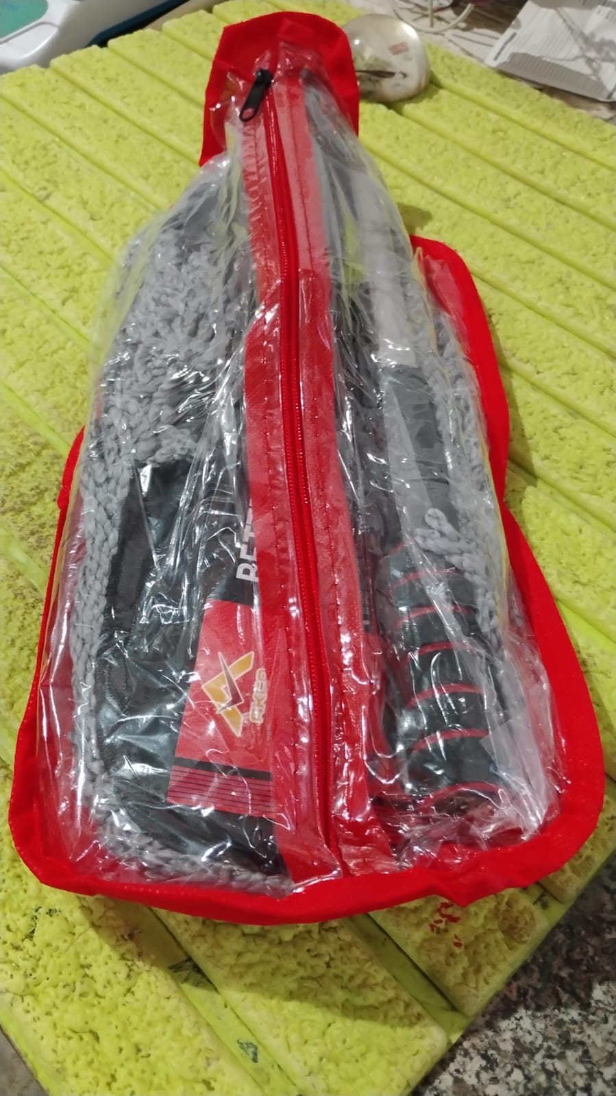 Car Duster, Long Retractable / Soft / Non-Slip / Handle Multipurpose Microfiber Wash Brush Vehicle Interior and Exterior Cleaning Kit with for Car, Boats or Home - Image 12