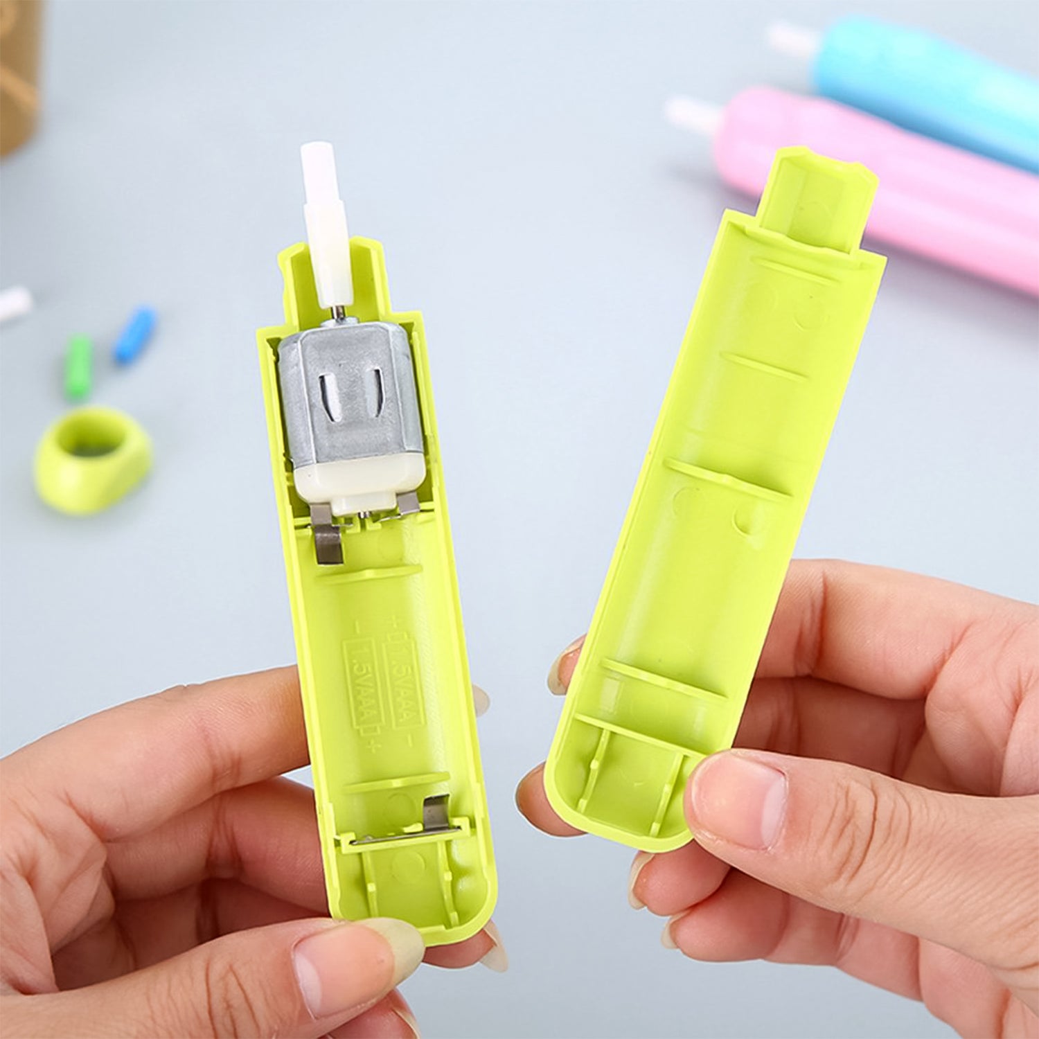 Electric Eraser Kit Automatic Pencil Eraser Battery Operated with 12 Eraser Refills - Image 4