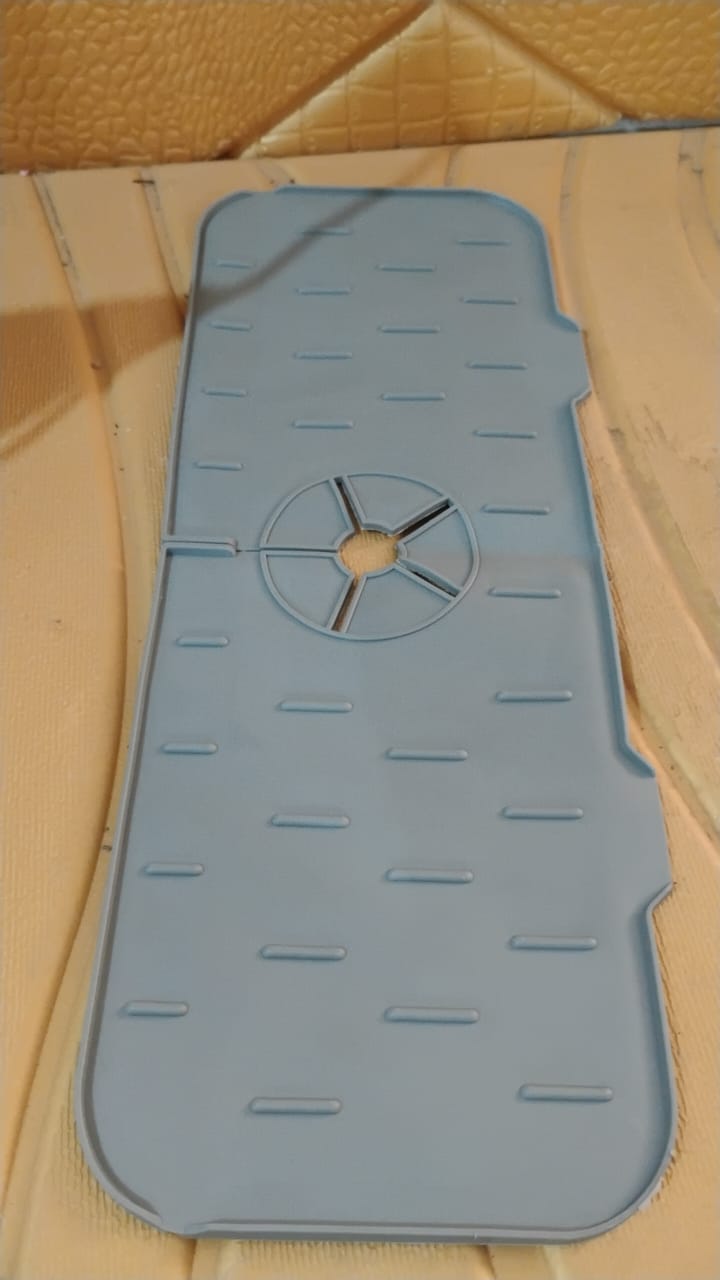 Silicone Sink Faucet Pad / Mat (1 Pc / 33x12 Cm) - Image 8