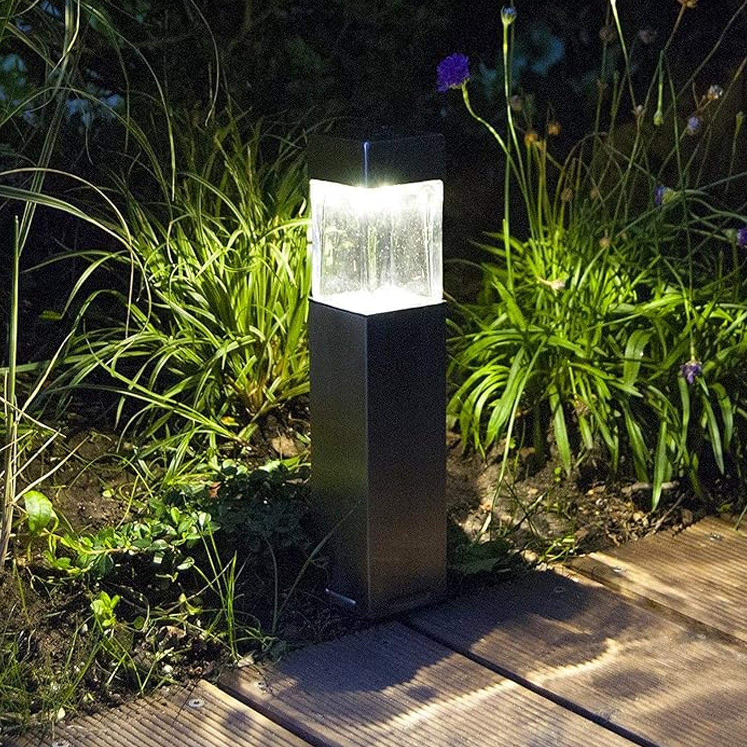 Big Garden Solar Light, Outdoor Garden Park Driveway Light (1 Pc) - Image 4