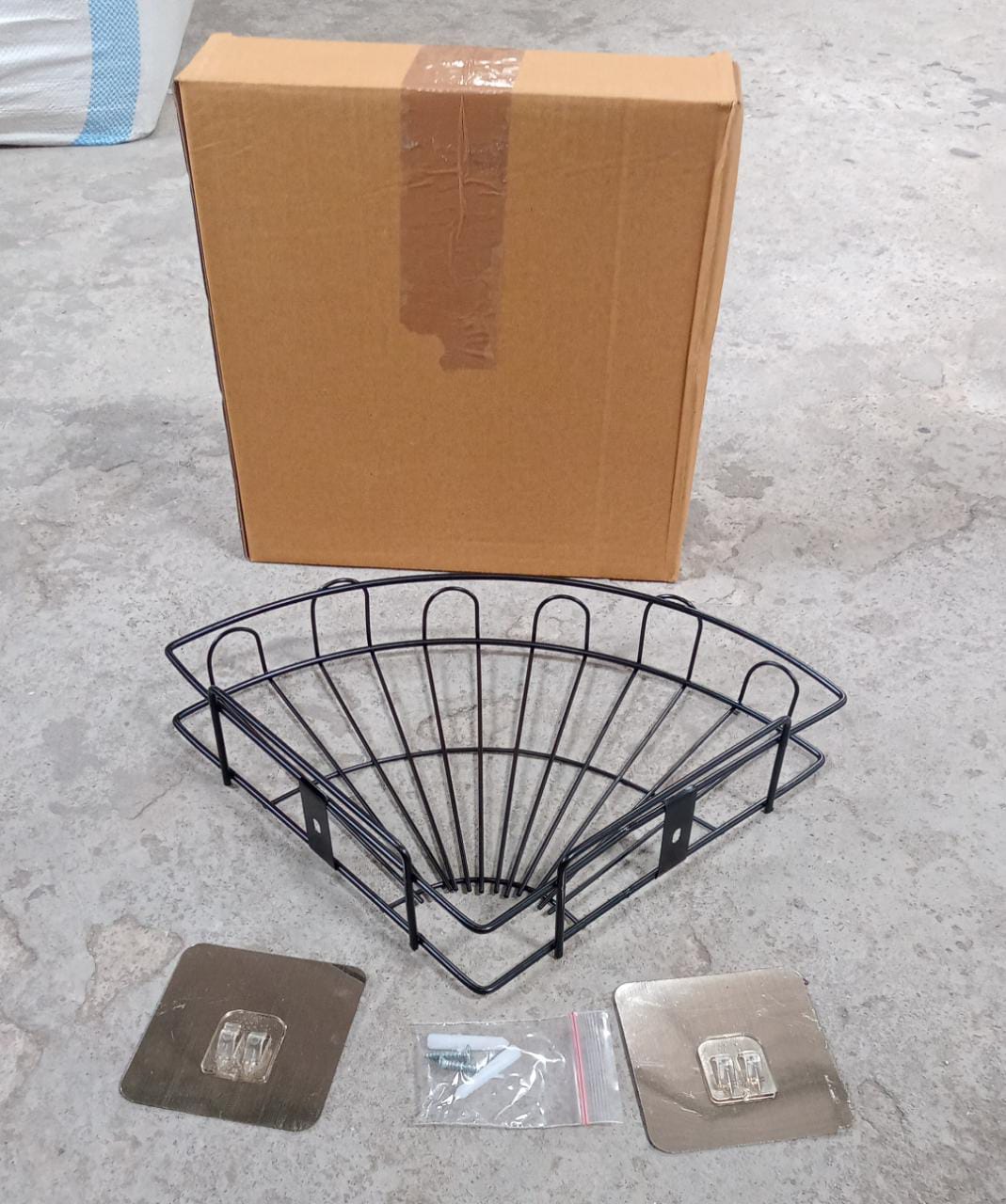 1 Pc Shower Caddy Corner for holding and storing various household stuffs and items etc. - Image 10