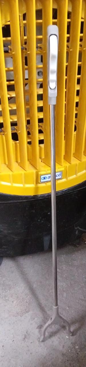 Lightweight Garbage Picker Tool for Kitchen Waste - Image 7