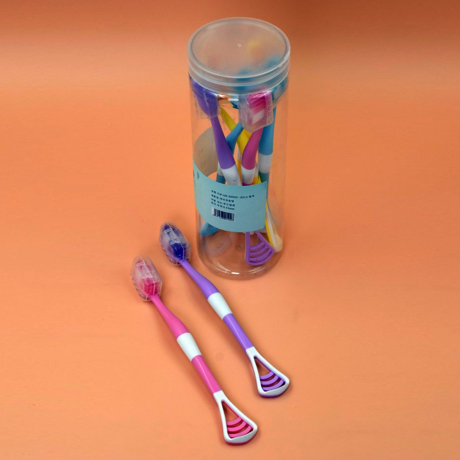 8 Pc 2-in-1 Toothbrush Case for Family Use - Image 7