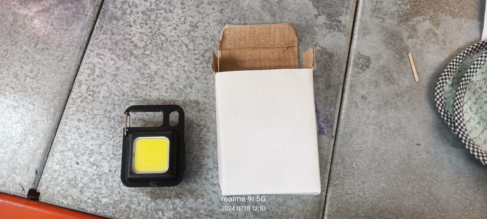 LED Battery Operated Keychain Flashlight with Folding Bracket Bottle Opener (1 Pc) - Image 7