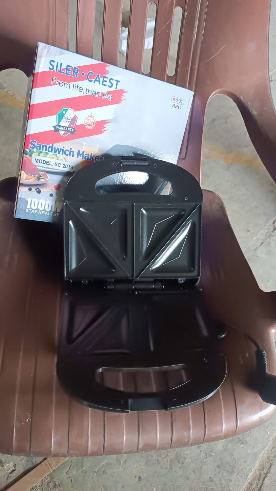 Sandwich Maker Makes Sandwich Non-Stick Plates| Easy to Use with Indicator Lights Sandwich toaster - Image 7