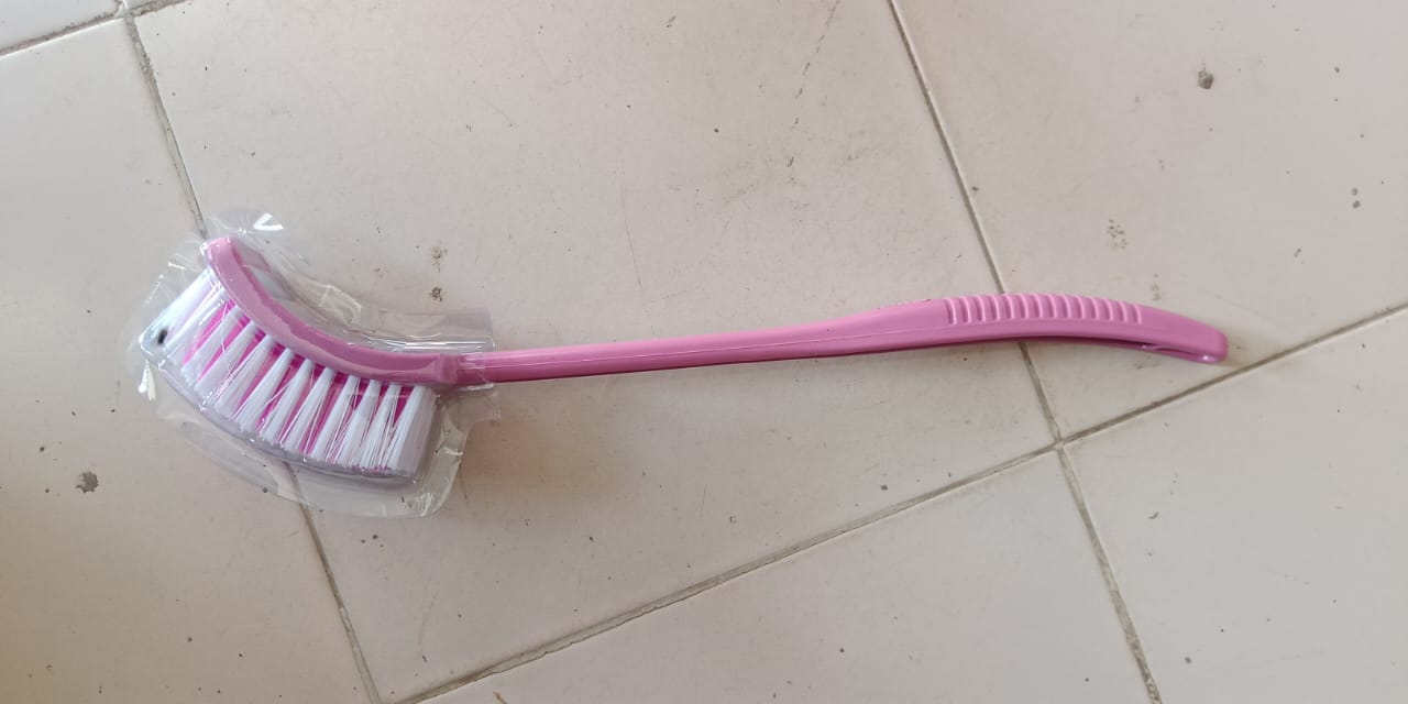 Single Sided Bristle Plastic Toilet Cleaning Brush - Image 6