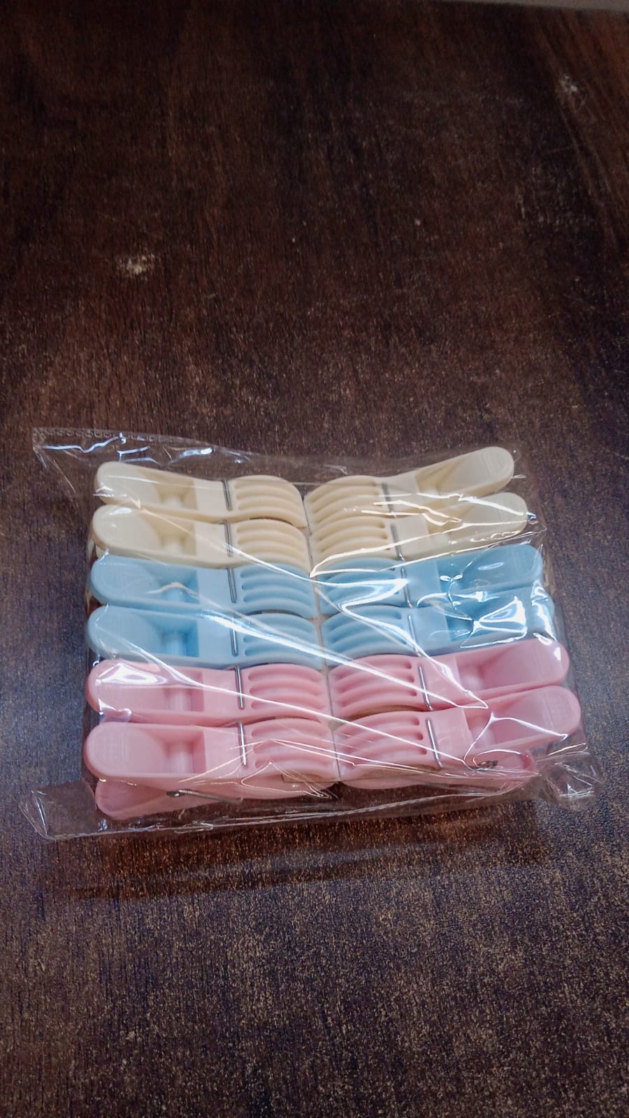 Plastic Cloth Clips (Multicolour) - Pack of 12 - Image 7
