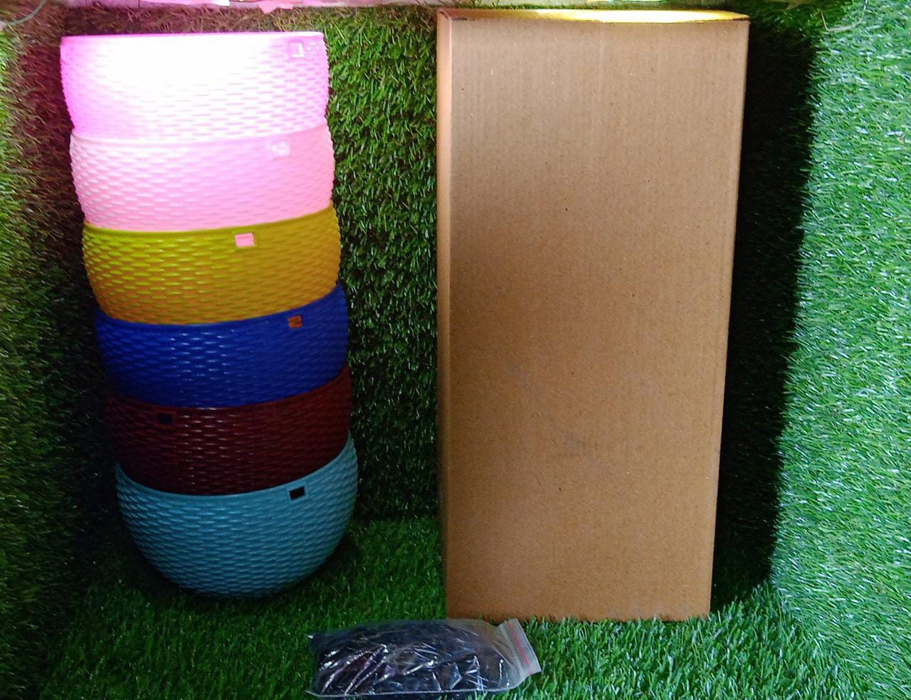 Plastic Hanging Flower Pot and Flower Pot with Chain (6 Pc) - Image 9