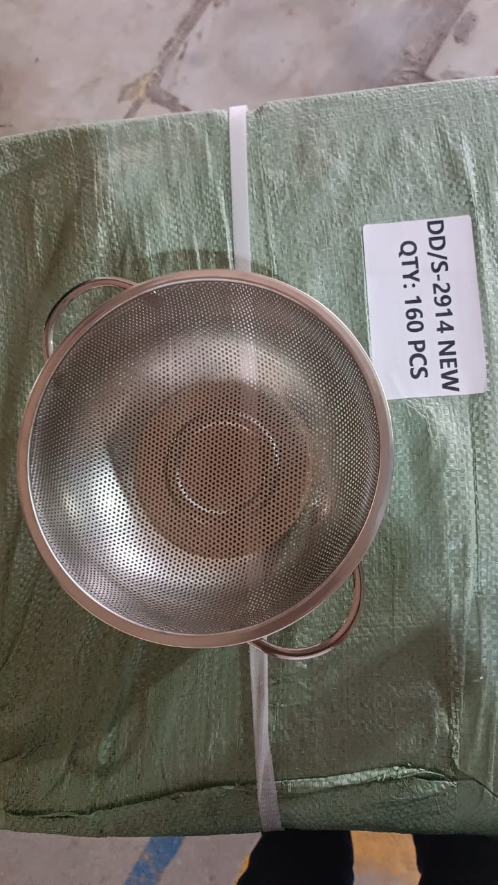 Stainless Steel Rice Vegetables Washing Bowl Strainer Collapsible Strainer. - Image 9
