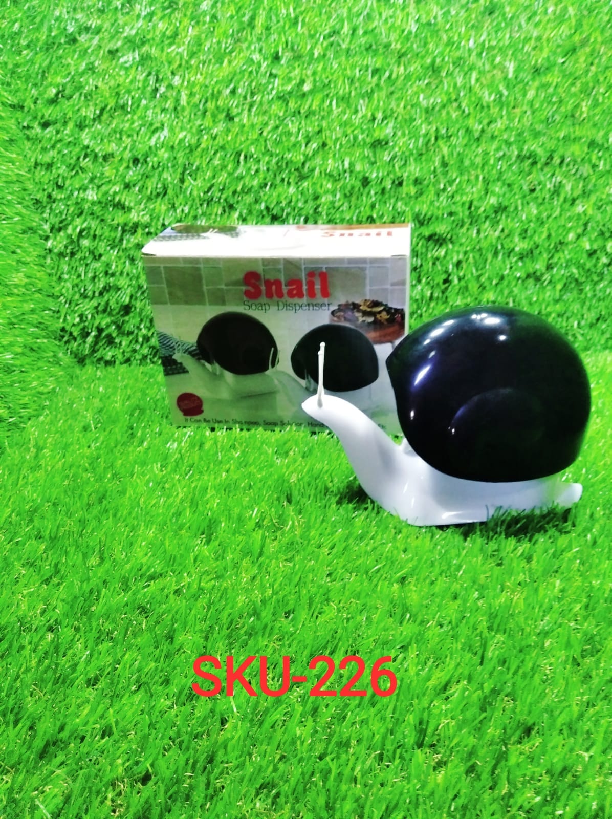 Portable Snail Shape Liquid Soap Dispenser - Image 11