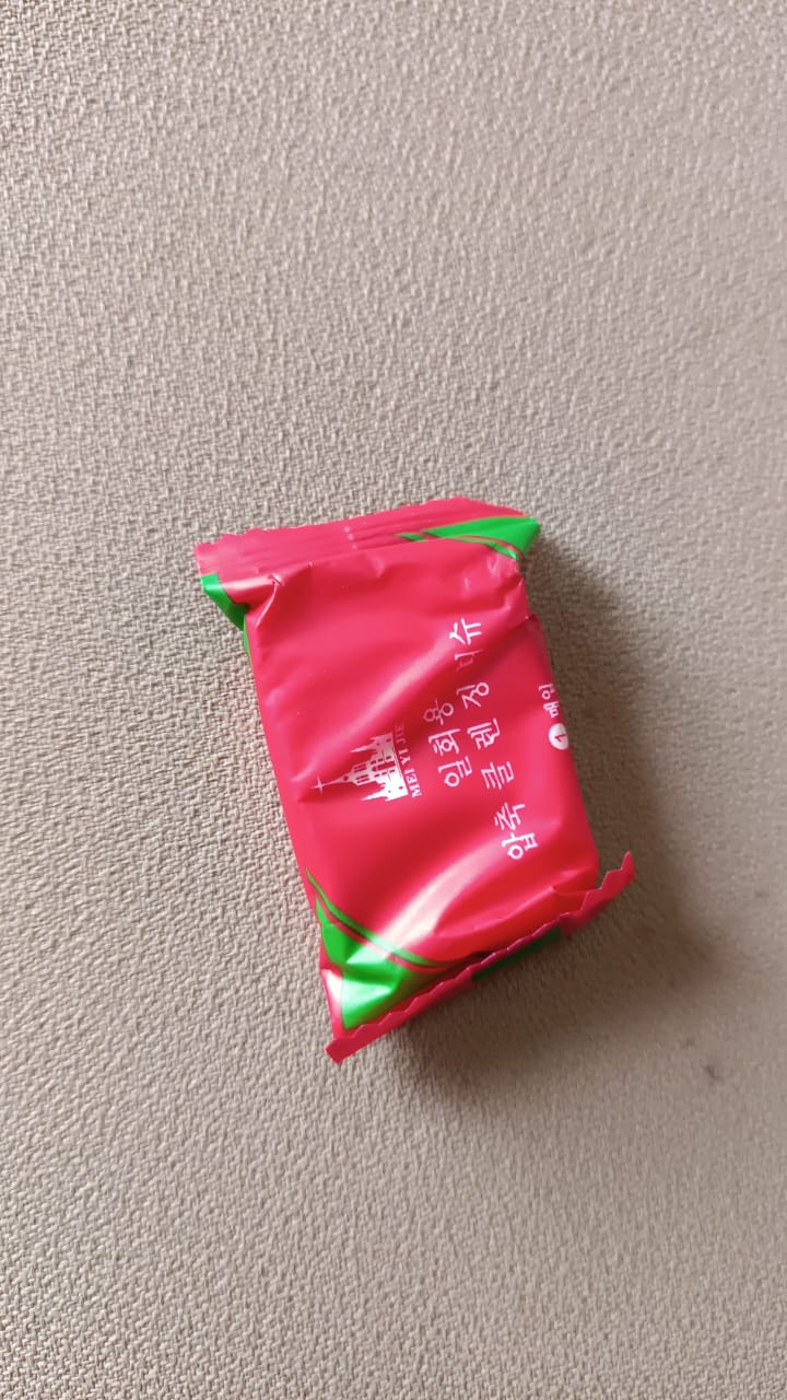 Compressed Towels Portable Disposable Compressed Cotton Coin Tissue Towel for Travel, Camping, Hiking, Sport, Beauty Salon, Home Hand Wipes (30x25 Cm) - Image 9