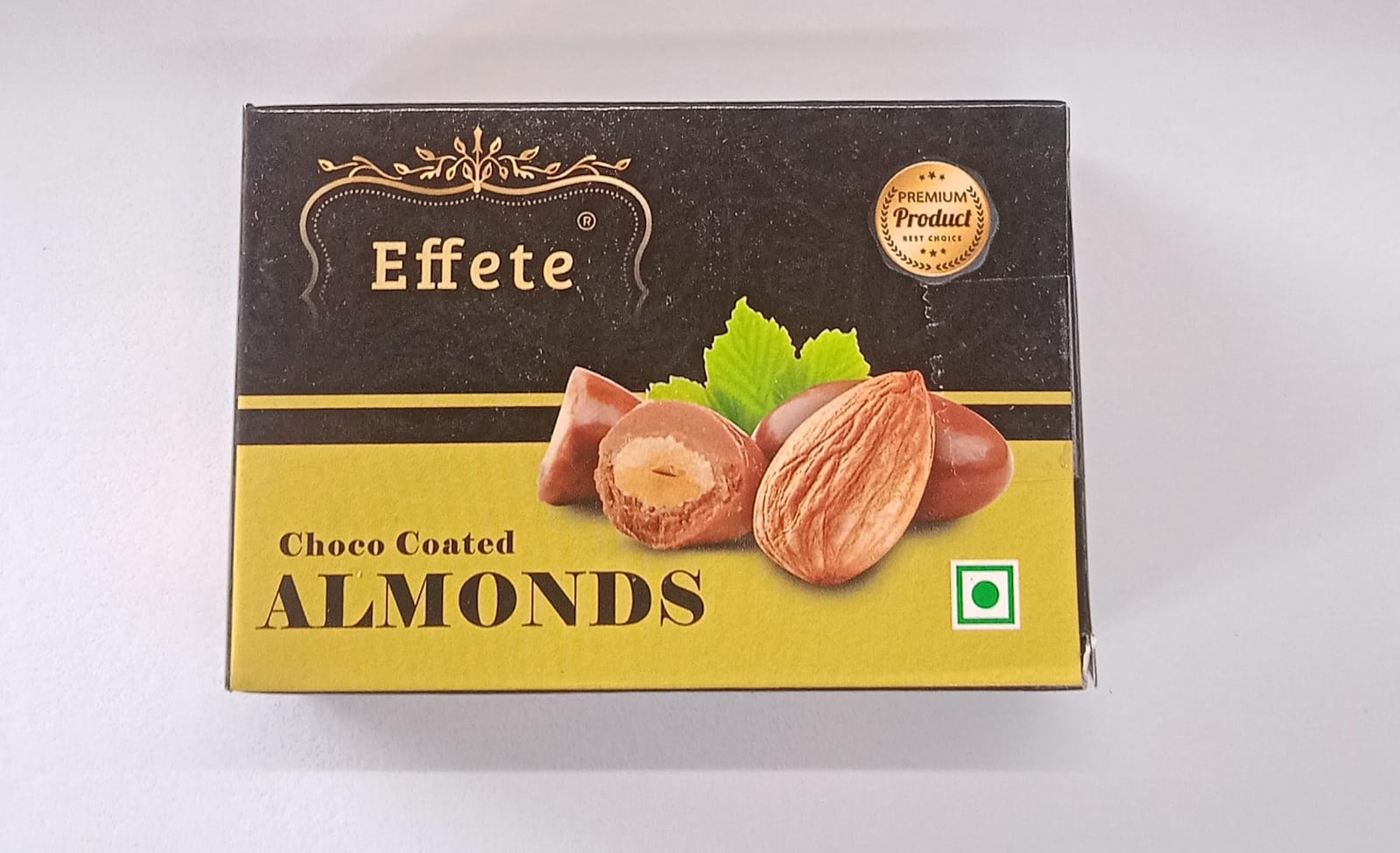 Delicious Almond Chocolate - Image 4