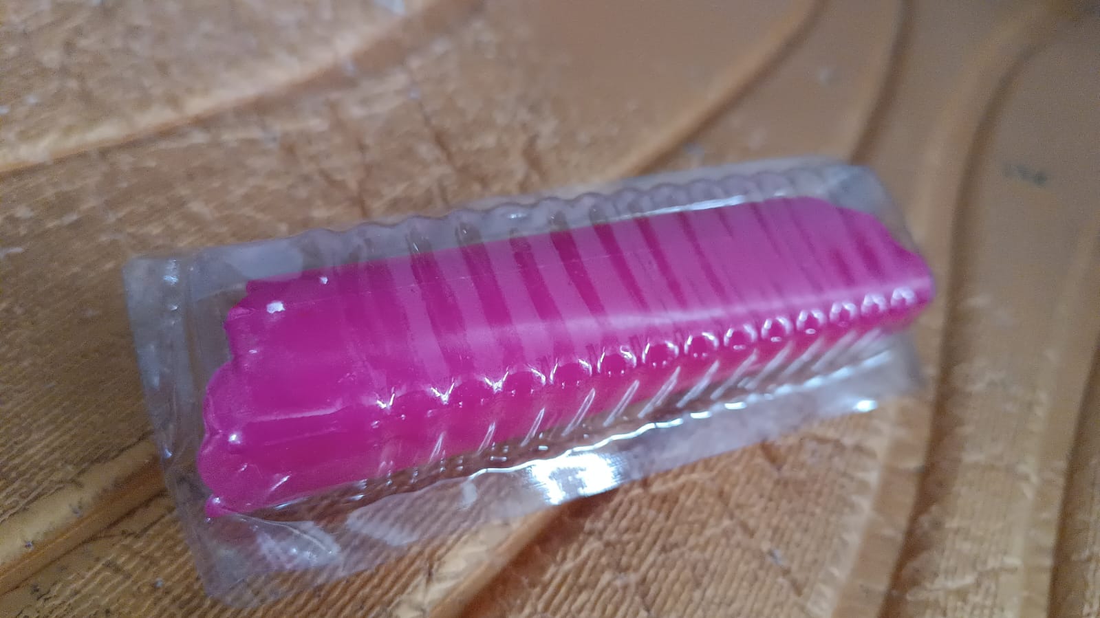 Silicone Garlic Peeler Tube Easy Hand Roller Peeling Tool (1 Pc) - Image 8