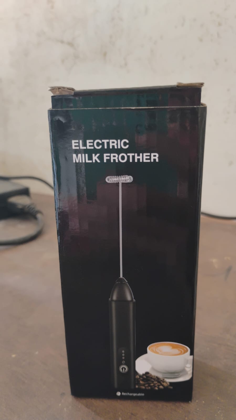 Small Electric Handheld Milk Frother with Stainless Steel Whisk (1 Pc) - Image 7