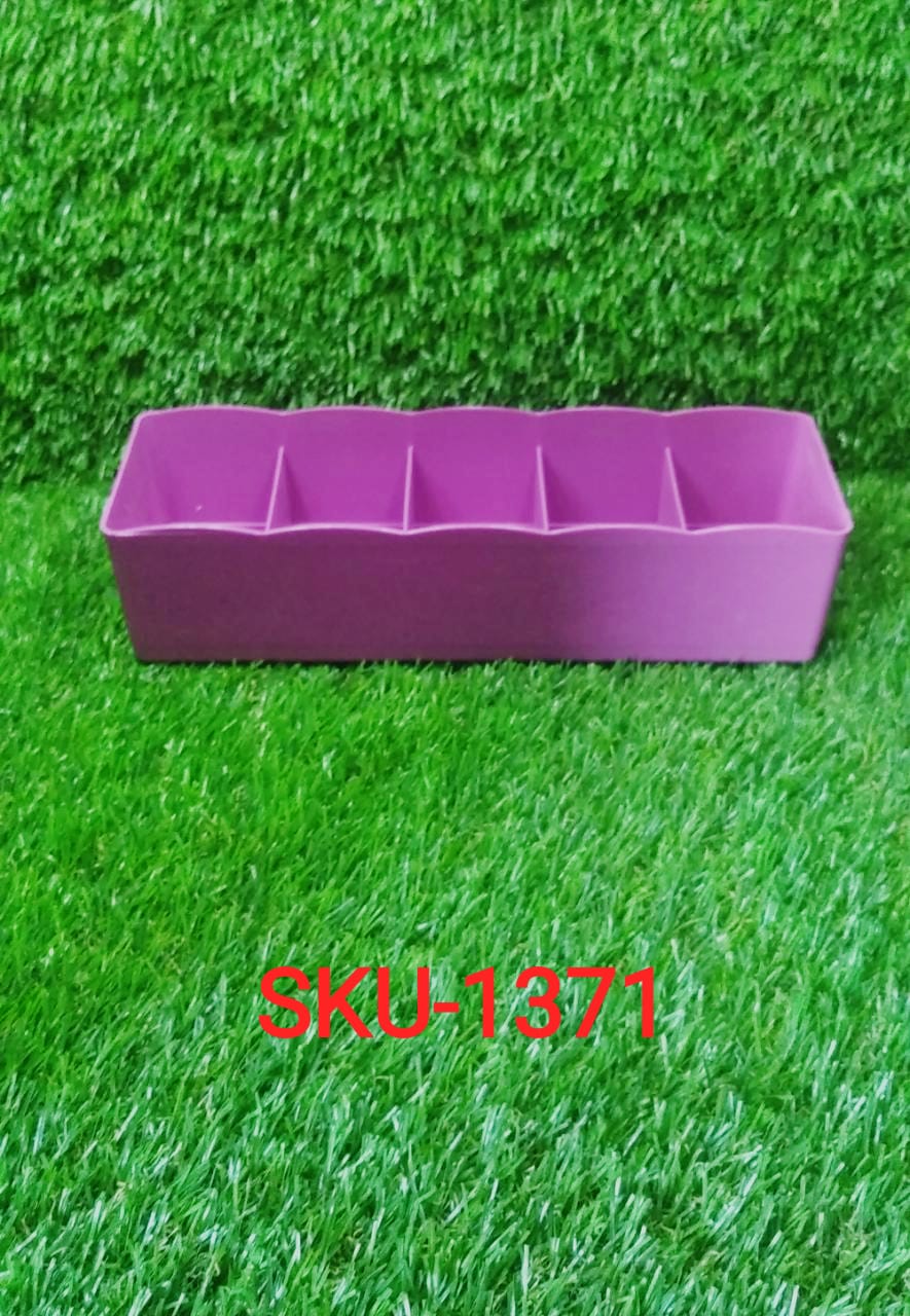 Dividers Tray Organizer Clear Plastic Bead Storage Tray (Multicolour) - Image 13