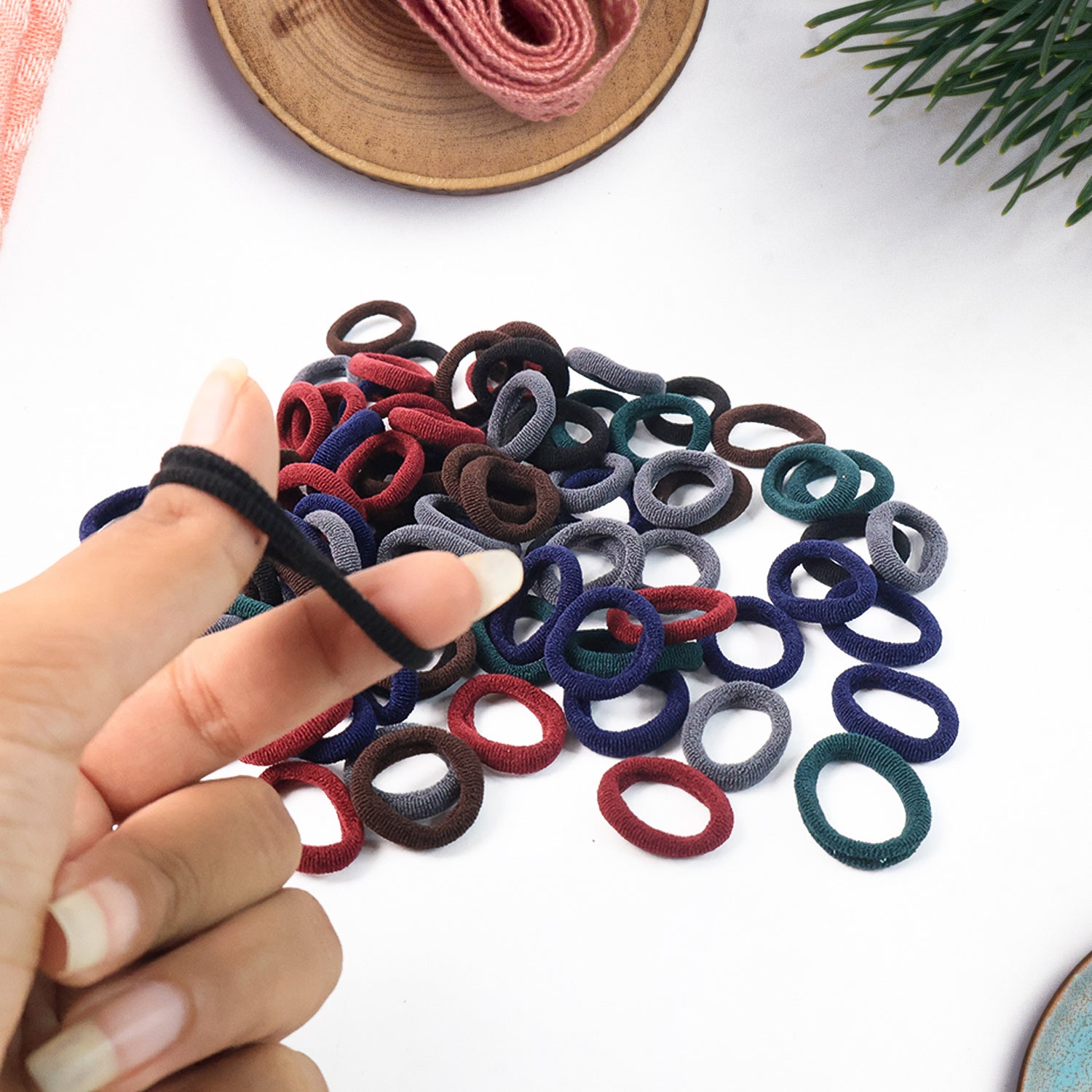 Small Hairbands Bands for Hair Rubber Bands (Pack of 100 / Multicolour), Hair accessories - Image 4