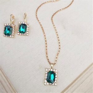 Stone Pendant Necklace Chain Set with Earrings (1 Set / Mix Color & Design)