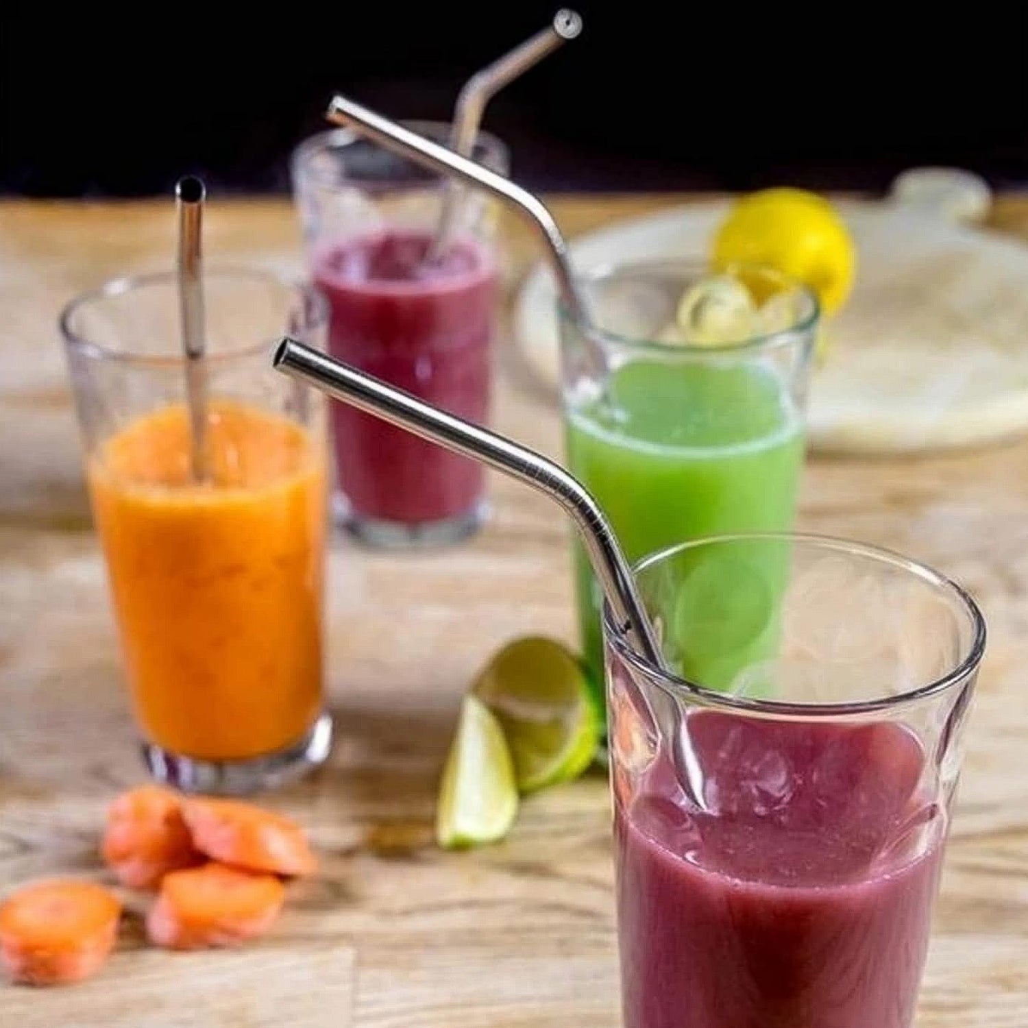 Set of 4 Stainless Steel Straws & Brush (2 Straight straws, 2 Bent straws, 1 Brush) - Image 3